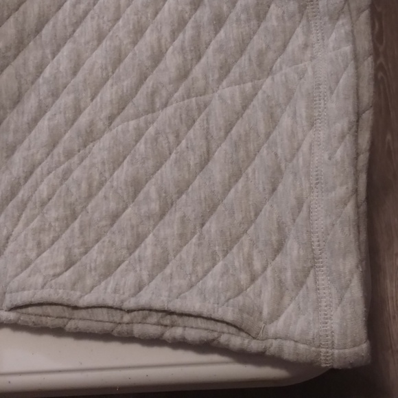 Avalanche Outdoor Supply Co Gray quarter Button quilted Pullover Sweater Girl M - Picture 15 of 15